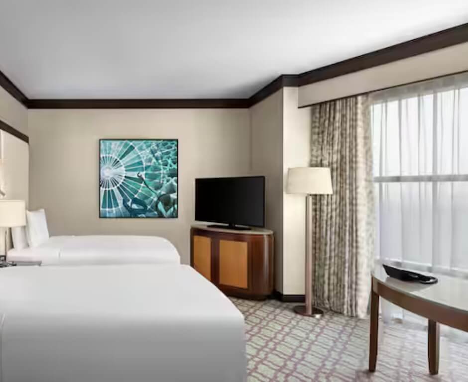 DoubleTree by Hilton